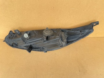 FORD FIESTA MK7 LIFT 2012- ФОНАРЬ ПЕРЕДНИЙ ПРАВЫЙ