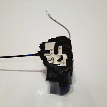 NISSAN NAVARA D40 ZÁMEK DVEŘE PRAVÝ ZADNÍ 3PIN
