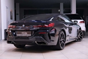 BMW Seria 8 II M Coupe 4.4 M850i 530KM 2018 BMW Seria 8 4.4 Benzyna 530KM, zdjęcie 12