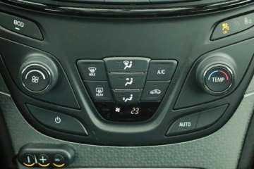 Opel Insignia I Sedan Facelifting 1.6 CDTI EcoFLEX 120KM 2016 Opel Insignia 1.6 CDTI, Salon Polska, VAT 23%, zdjęcie 9