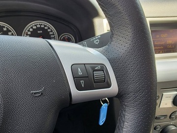 Opel Vectra C Sedan 1.8 ECOTEC 122KM 2005 Opel Vectra 1.8 Benzyna 122 KM, Klimatyzacja,, zdjęcie 12