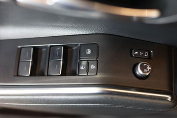 Toyota Highlander III 2.5 248KM 2021 Toyota Highlander 2.5 Hybrid Executive Skyview JBL HAK FV23 2.5 Hybryda, zdjęcie 33