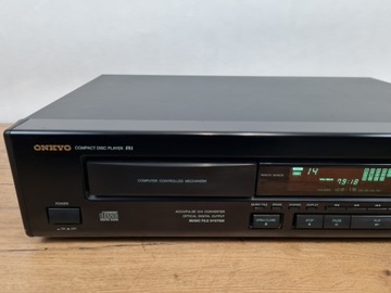 Onkyo DX-705 — проигрыватель компакт-дисков