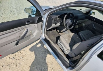 Volkswagen Golf IV Hatchback 1.4 16V 75KM 1997 Volkswagen Golf Volkswagen Golf IV 1.4 Basis 1.4 Benzyna 75KM, zdjęcie 11