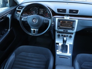 Volkswagen Passat B7 Variant 1.4 TSI BlueMotion 160KM 2014 VW Passat 1.4 TSI, Salon Polska, DSG, Skóra, Navi, zdjęcie 6