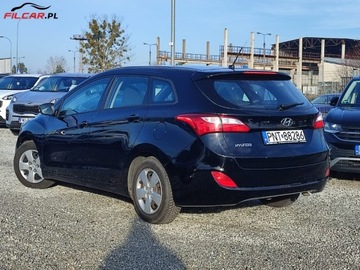 Hyundai i30 II Wagon 1.6 CRDi 110KM 2013 Hyundai i30 GWARANCJA Zarejestrowany Aktualne OC i BT Ekonomiczny Zamiana, zdjęcie 3