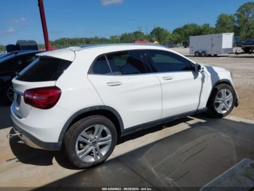 Mercedes GLA I 2019 Mercedes-Benz GLA 2019 Mercedes-Benz GLA GLA 250 SUV 2.0 Benzyna 208KM, zdjęcie 12