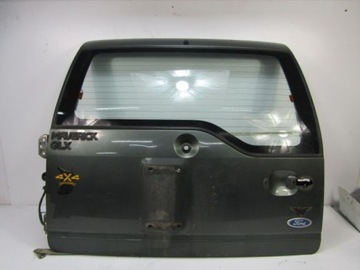 FORD MAVERICK I DVEŘE KUFRU