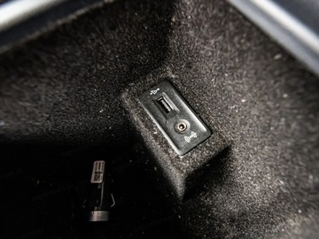 Volkswagen Passat B8 Variant 1.8 TSI BlueMotion Technology 180KM 2015 VOLKSWAGEN Passat 1.8 TSI Combi 180KM 2015, zdjęcie 21