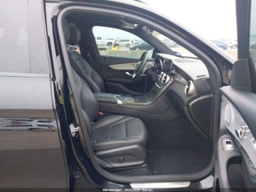 Mercedes GLC C253 2021 Mercedes-Benz GLC 300 Suv 2021 2.0l 2.0 Benzyna 255KM, zdjęcie 9