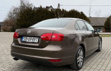 Volkswagen Jetta VI Sedan 1.4 TSI 122KM 2012 Volkswagen Jetta Volkswagen Jetta 1.4 TSI Highline Perfectline DSG 1.4, zdjęcie 9