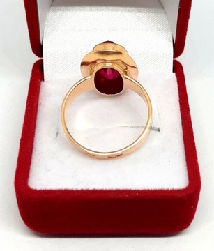 Złoty pierścionek z Rubinem PR.583 W:5,67gr R.11 s