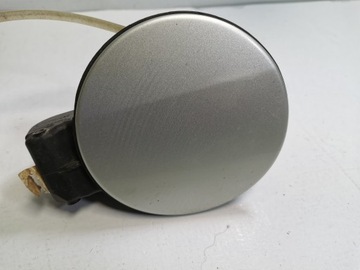 FABIA I KLAPKA WLEWU PALIWA SREBRNA 646010264P