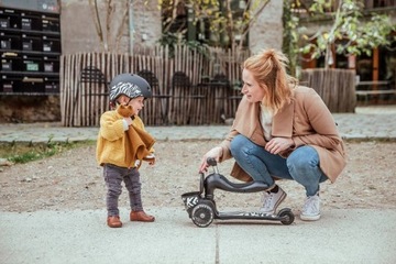 Самокат Scoot and Ride 2-в-1 + шлем Zebra