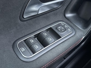 Mercedes Klasa A W177/V177 Hatchback Facelifting 1.3 200 163KM 2024 Mercedes-Benz A 200 AMG Line/ Pakiet integracyjny, zdjęcie 26