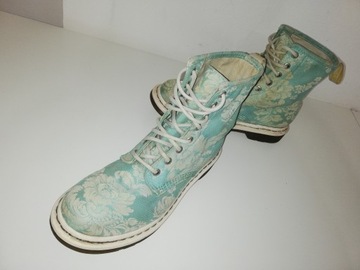 Glany firmy Dr. Martens. Rozmiar 39.