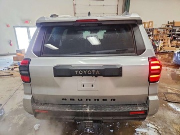 Toyota 2025 Toyota 4-Runner SR5 2025 2.4 Benzyna 270KM, zdjęcie 2