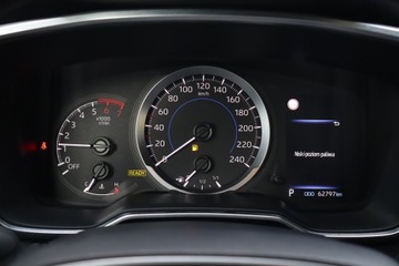 Toyota Corolla XII Sedan 1.8 Hybrid 122KM 2022 Toyota Corolla 1.8 Hybrid, Salon Polska, zdjęcie 10