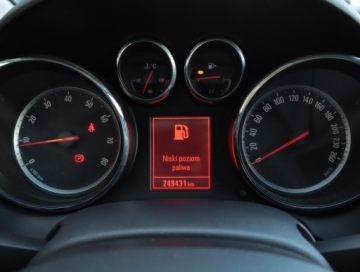 Opel Astra J Hatchback 5d 1.4 Turbo ECOTEC 120KM 2012 Opel Astra 1.4 T, Klima, Tempomat, Parktronic, zdjęcie 10