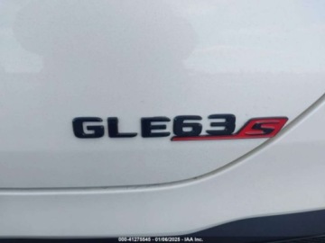 Mercedes GLE V167 2023 Mercedes-Benz GLE 2023 MERCEDES-BENZ AMG GLE 53 COUPE 4MATIC 3.0 Benzyna, zdjęcie 6