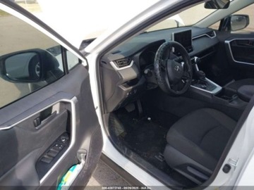 Toyota RAV4 V 2025 Toyota RAV4 2025 TOYOTA RAV4 HYBRID LE 2.5 Hybryda 176KM, zdjęcie 11