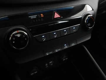 Hyundai Tucson III SUV 1.6 T-GDI 177KM 2017 Hyundai Tucson 177KM navi PDC klima-auto tempomat, zdjęcie 25