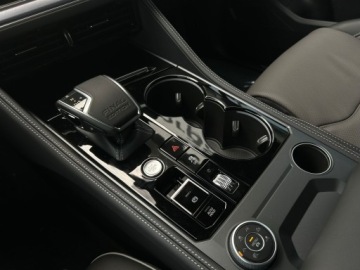 Volkswagen Touareg III SUV Facelifting 3.0 V6 TDI 231KM 2026 Volkswagen Touareg R-line Final Edition 3.0 TDI V6, zdjęcie 25