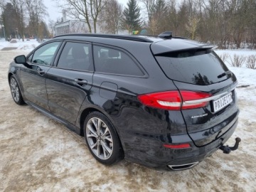 Ford Mondeo V Kombi Facelifting 2.0 Hybrid 187KM 2021 FORD MONDEO 2.0 Hybrid ST Line FULL LED F-Vat 23%, zdjęcie 3