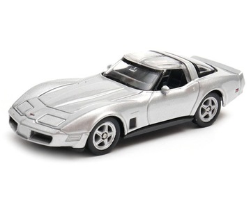 Chevrolet Corvette 1982 model Welly 1:60 srebrny