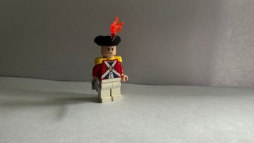 LEGO PIRATES OF THE CARIBBEAN FIGURKA KING GEORGE'S SOLDIER poc019