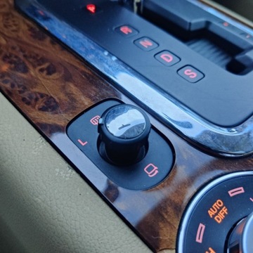 Volkswagen Touareg I 3.0 TDI 225KM 2007 Volkswagen Touareg Volkswagen Touareg 3.0TDI V6 4x4 Jasne Skory Super Kond, zdjęcie 27