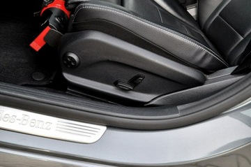 Mercedes Klasa C W205 Kombi Facelifting 1.6 180 156KM 2018 Mercedes C 180 AMG Line Full Led Panorama Dach, zdjęcie 24