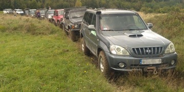 Крепежная пластина лебедки Hyundai Terracan