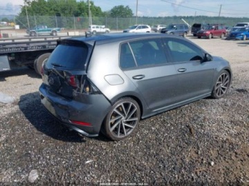 Volkswagen Golf VII 2018 Volkswagen Golf R 2.0T WDDC Navigation (M6) 2018 2.0 Benzyna 292KM, zdjęcie 5