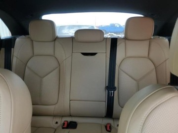 Porsche Macan SUV 2.0 252KM 2018 Porsche Macan 2018 PORSCHE MACAN, silnik 2.0 L 2.0 Benzyna 252KM, zdjęcie 10