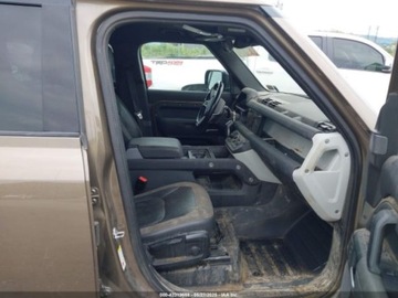 Land Rover Defender IV (L663) 2021 Land Rover Defender 110 S 2021 2.0l 2.0 Benzyna 296KM, zdjęcie 9