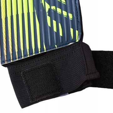 Вратарские перчатки Kipsta для детей от 7 до 14 лет.