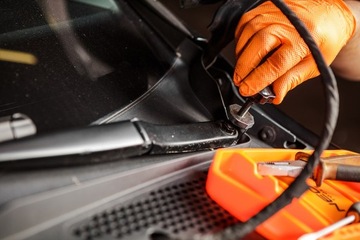 Съемник рычага стеклоочистителя NEO 11-827