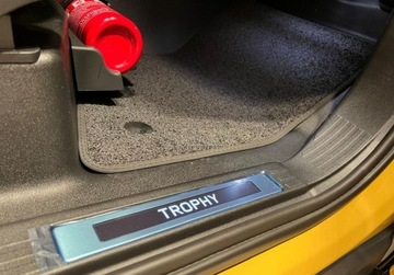 Land Rover Defender IV (L663) 2025 Land Rover Defender Defender MY26 3.0D I6 350 PS AWD Auto Trophy Edition D, zdjęcie 12