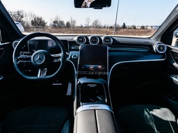 Mercedes GLC C254/X254 Coupe 2.0 220d 197KM 2025 MERCEDES-BENZ GLC 220 d 4-Matic AMG Line 2.0 197KM 2025, zdjęcie 6