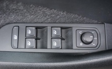 Skoda Scala Hatchback 1.0 TSI 110KM 2022 Skoda Scala 1,0 TSI 110 KM Benzyna 110KM, zdjęcie 19
