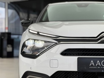 Citroen C4 III SUV 1.2 PureTech 130KM 2022 Citroen C4 Shine / HUD / Nawigacja / Kamera / CarP, zdjęcie 38