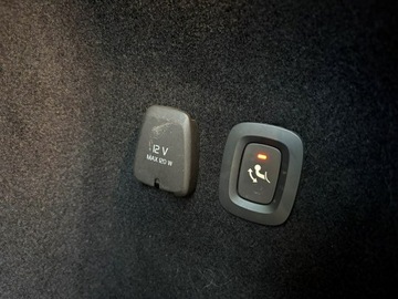 Volvo V60 II  Kombi 2.0 D3 150KM 2020 Volvo V60 2.0 D3 150 KM Skóry Kamera Hak FV23%, zdjęcie 30