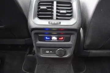 Volkswagen Tiguan II SUV Facelifting 2.0 TDI 200KM 2021 Volkswagen Tiguan TDI 200KM Allspace DSG 4x4 Elegance LEDMatrix Hak Panora, zdjęcie 37