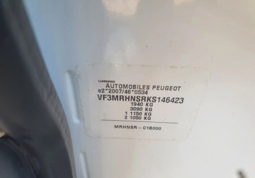 Peugeot 3008 II Crossover 1.2 PureTech 130KM 2019 Peugeot 3008 CrossWay Kamera Serwis GetHelp 1.2 Benzyna 130KM, zdjęcie 30