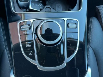 Mercedes Klasa C W205 Kombi Facelifting HYBRYDA 2.0 300 de 306KM 2020 Mercedes-Benz Klasa C 2.0 diesel PLUG IN 306 KM automat zarej w PL zad, zdjęcie 29