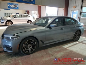 BMW Seria 5 G30-G31 2018 BMW Seria 5 _G30_530IX_xDrive_3.0 L_335 km_2018r_M Pakiet 3.0 Benzyna 335KM