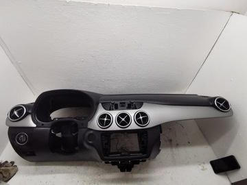 DESKA ROZDZIELCZA MERCEDES B-KLASA W246 LIFT EU