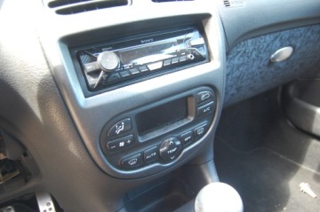 Peugeot 206 Kombi 1.4 i 16V 88KM 2005 Peugeot 206 SW Klima Alu felgi elektryczne szyby centralny zamek, zdjęcie 15