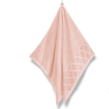 PUDROWY RĘCZNIK FROTTE 70X140 SILKY 500 gsm